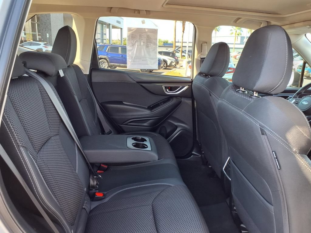 Certified 2024 Subaru Forester Premium AWD/4WD image 21