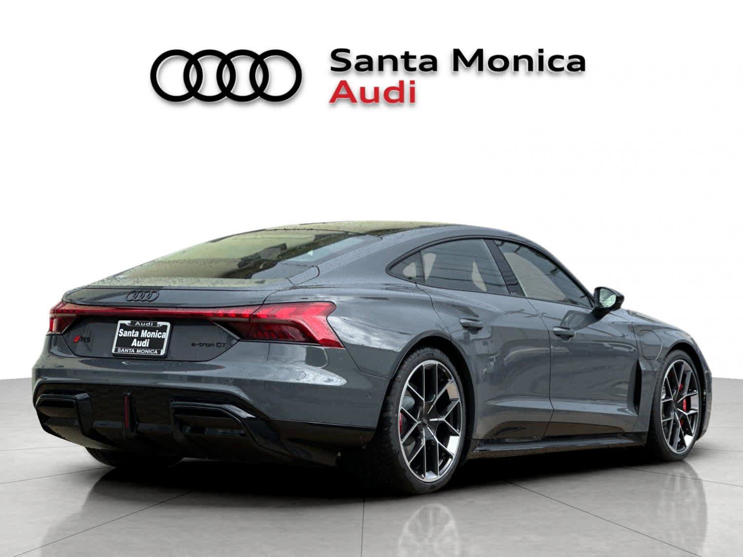 New 2026 Audi RS e-tron GT performance AWD/4WD image 2