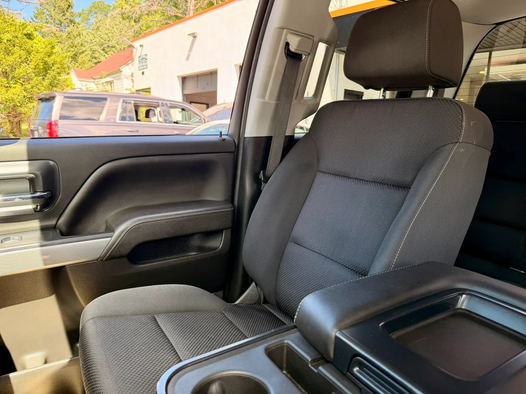 Used 2019 Chevrolet Silverado 1500 LT w/ All Star Edition AWD/4WD image 21