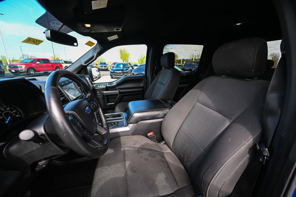 Used 2018 Ford F150 XLT w/ Equipment Group 302A Luxury AWD/4WD image 18
