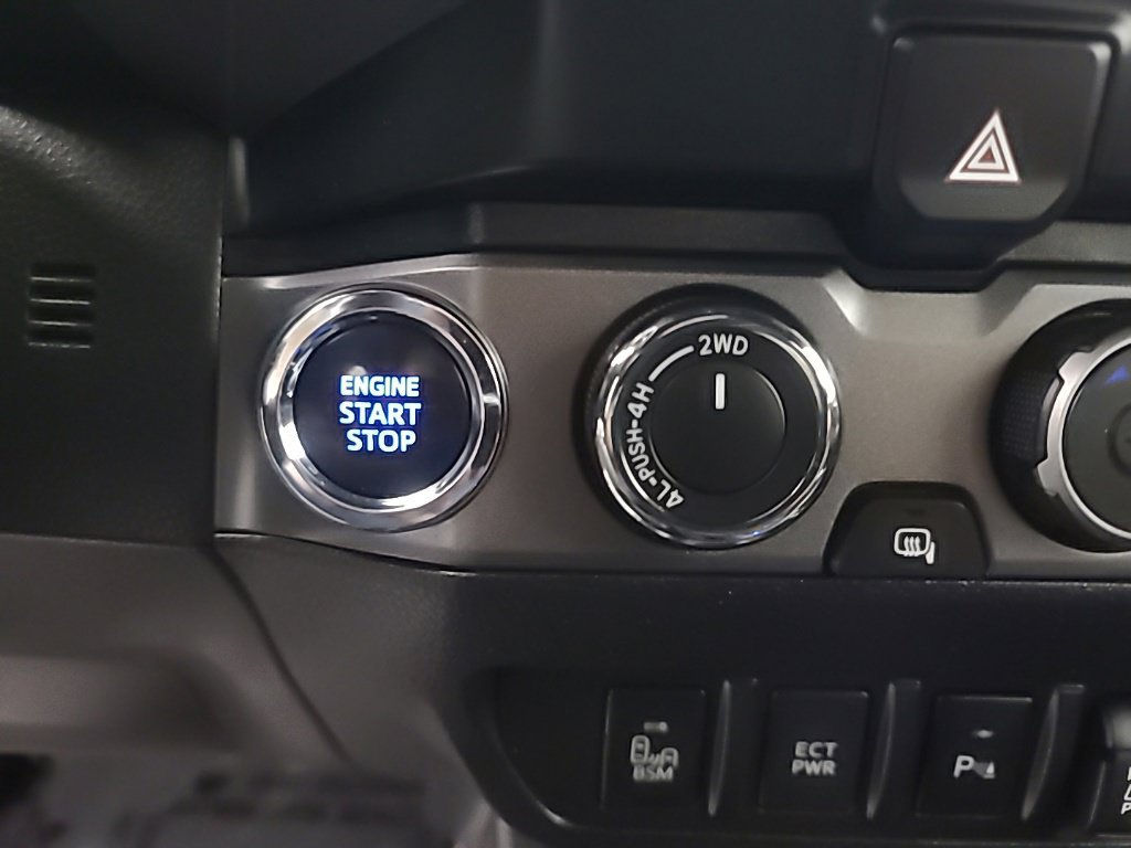 Used 2023 Toyota Tacoma TRD Pro AWD/4WD image 38