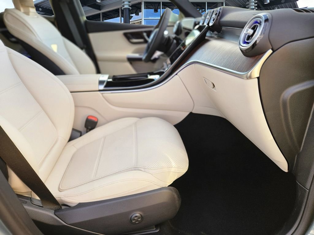 New 2026 Mercedes-Benz GLC 300 4MATIC image 7