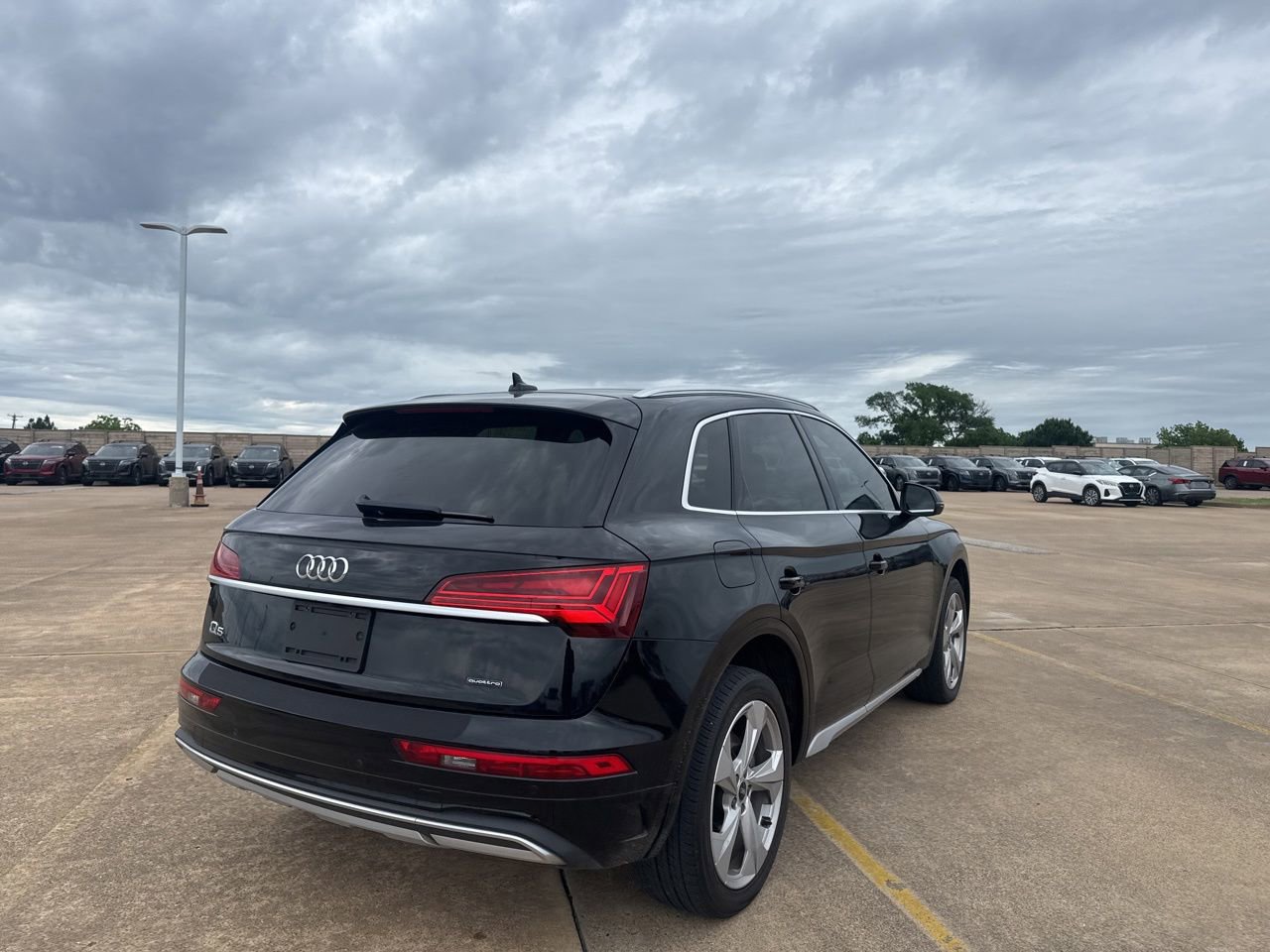 Used 2021 Audi Q5 2.0T Premium Plus w/ Premium Plus Package AWD/4WD image 19
