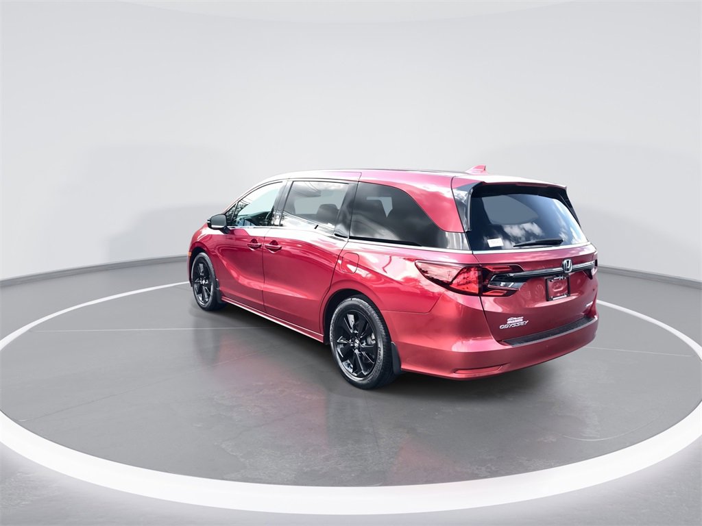 Used 2023 Honda Odyssey Sport image 6