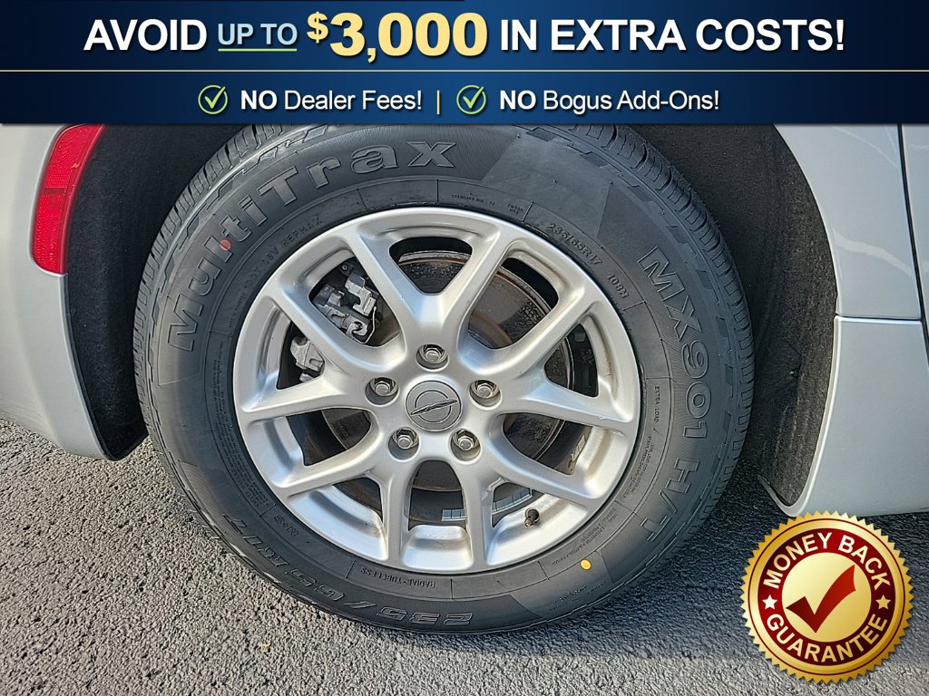 Used 2024 Chrysler Pacifica Touring-L FWD image 29