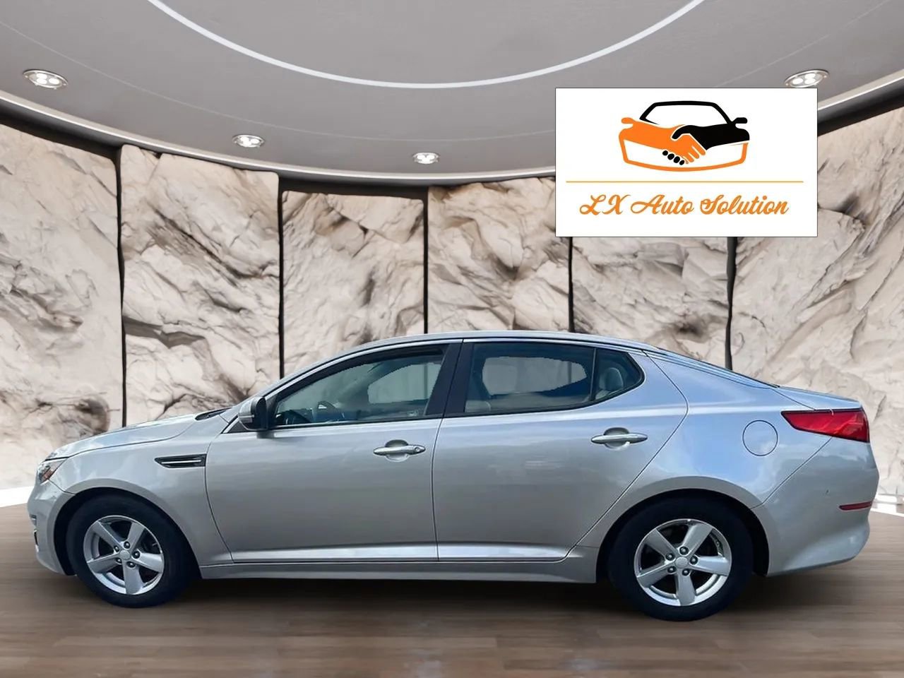 Used 2015 Kia Optima LX image 8