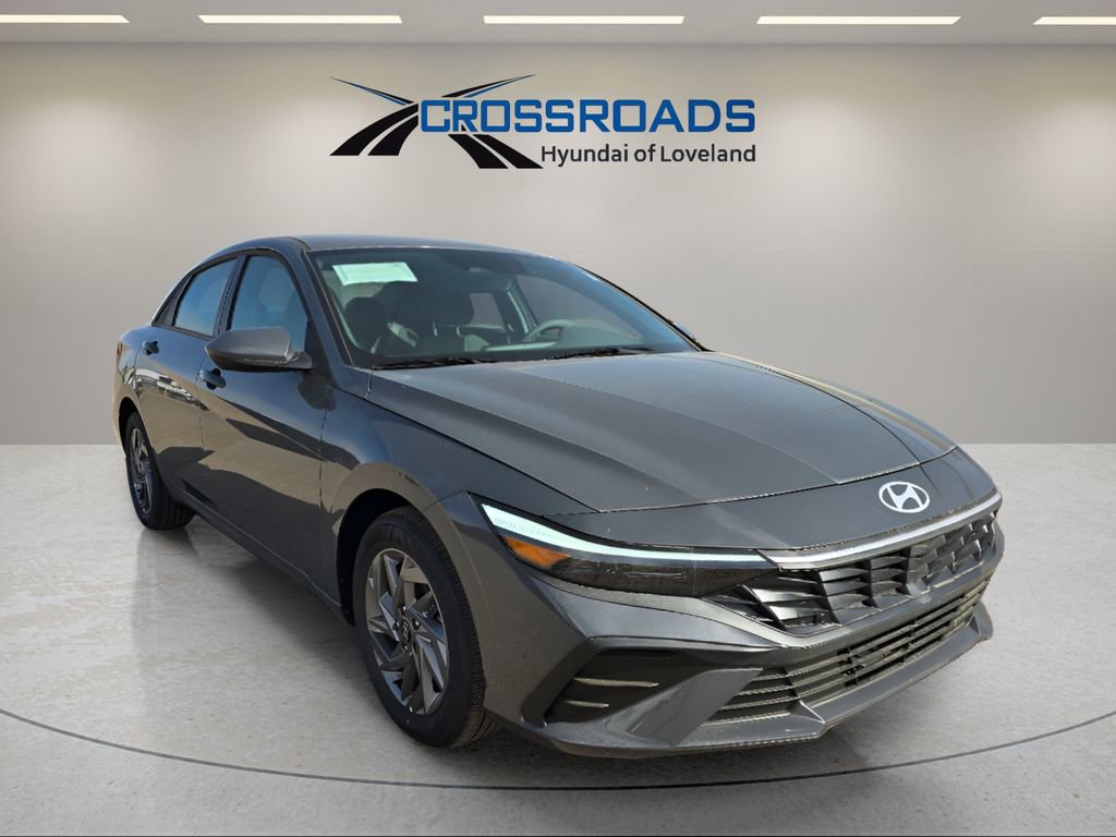 New 2025 Hyundai Elantra Blue image 7