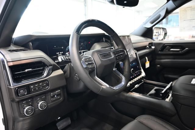 New 2026 GMC Yukon XL Denali w/ Denali Reserve Package image 26