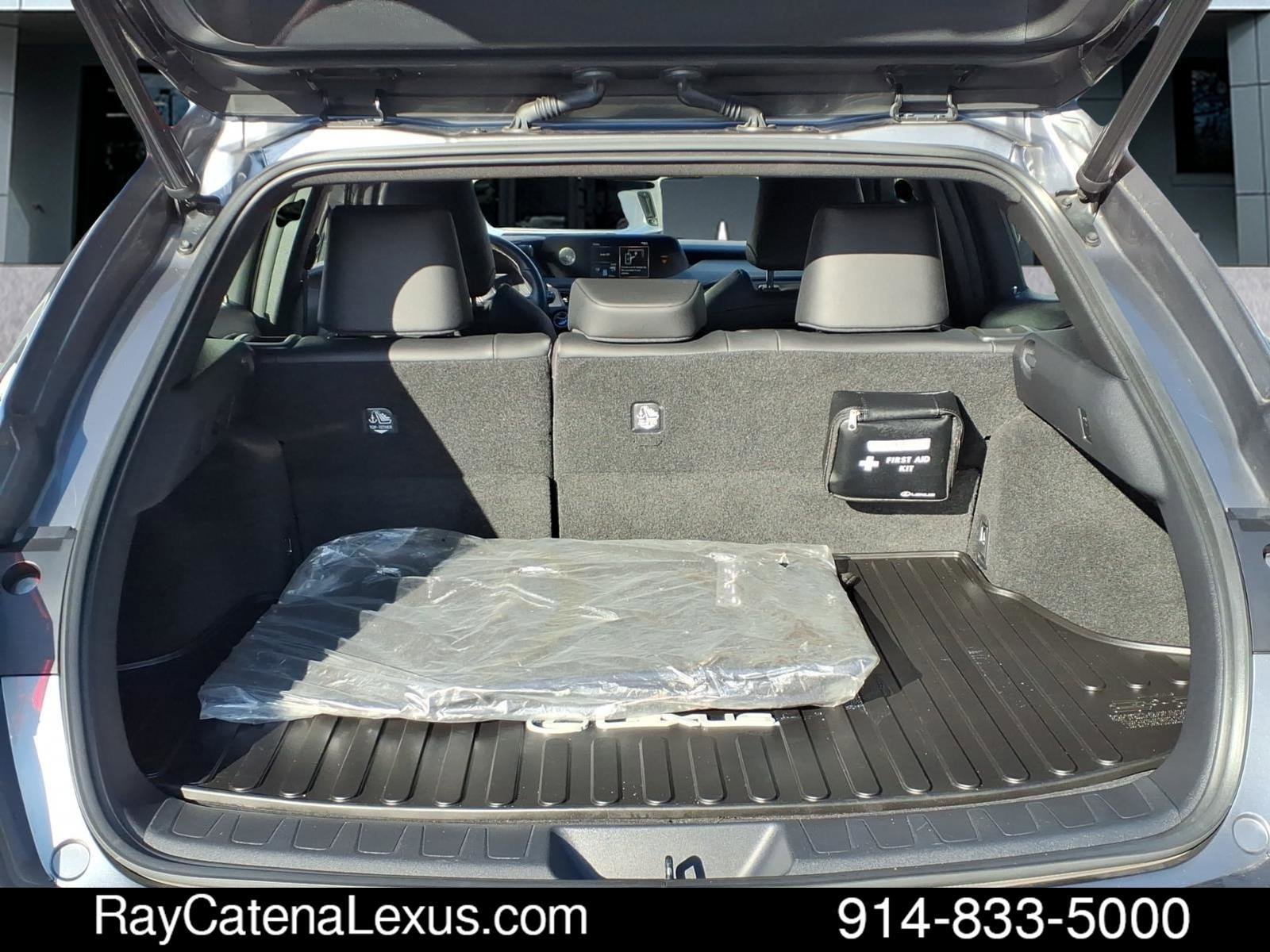 Certified 2020 Lexus UX 250h w/ Premium Package image 19