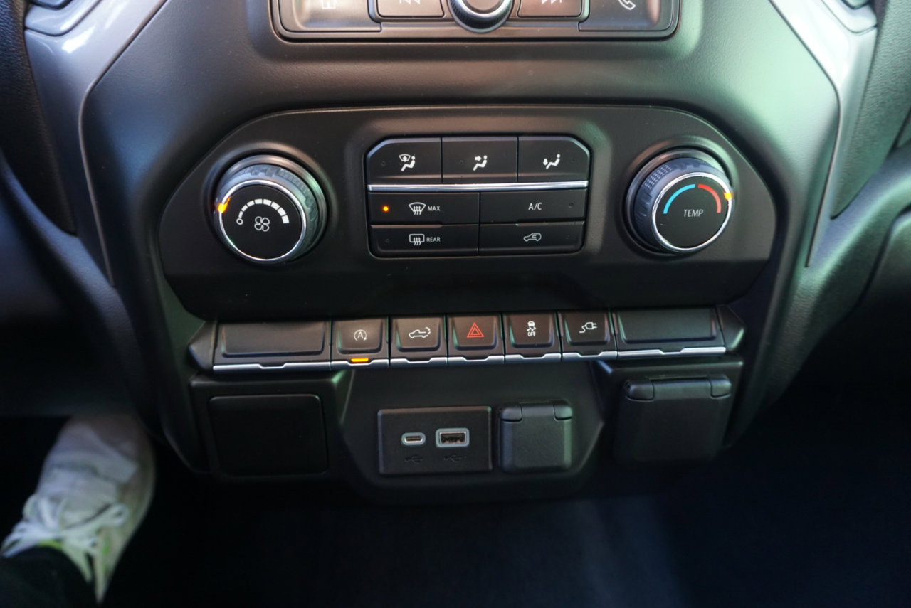 Used 2021 Chevrolet Silverado 1500 Custom image 19