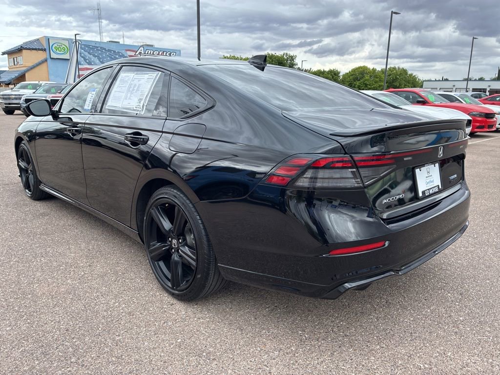 Used 2023 Honda Accord Sport image 3