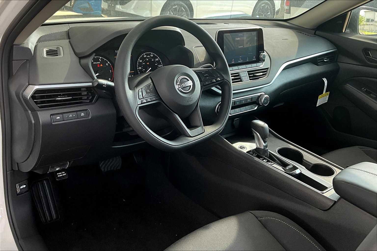 New 2025 Nissan Altima 2.5 S image 10