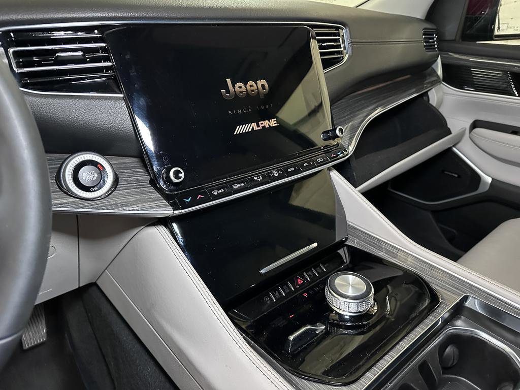 Used 2022 Jeep Wagoneer Series II image 44