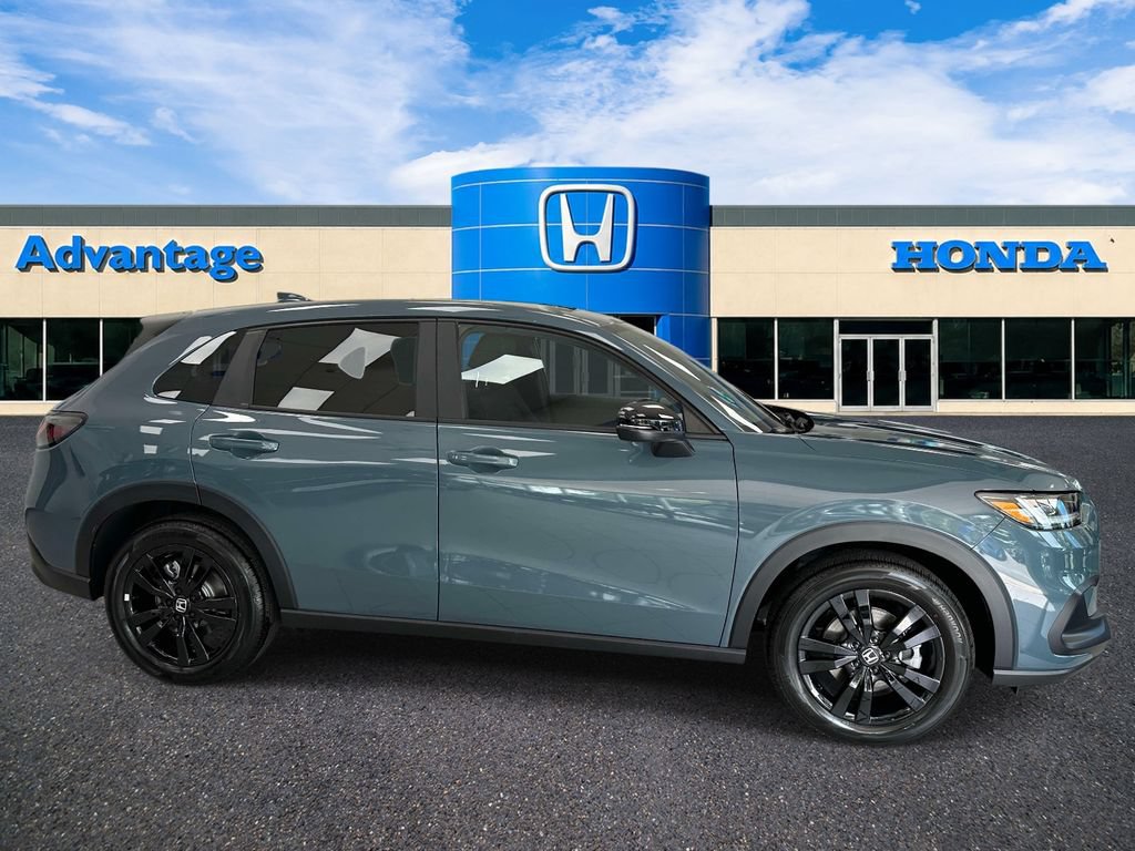 New 2027 Honda HR-V Sport image 4