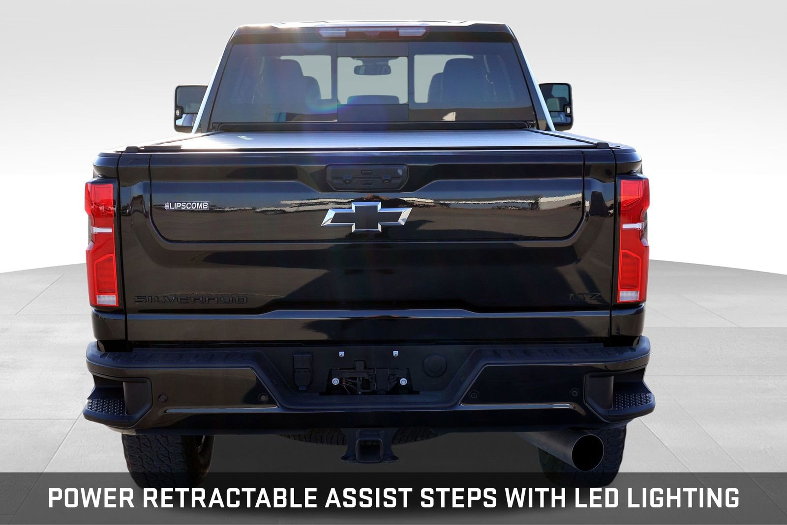 Used 2024 Chevrolet Silverado 2500 LTZ w/ LTZ Plus Package image 10