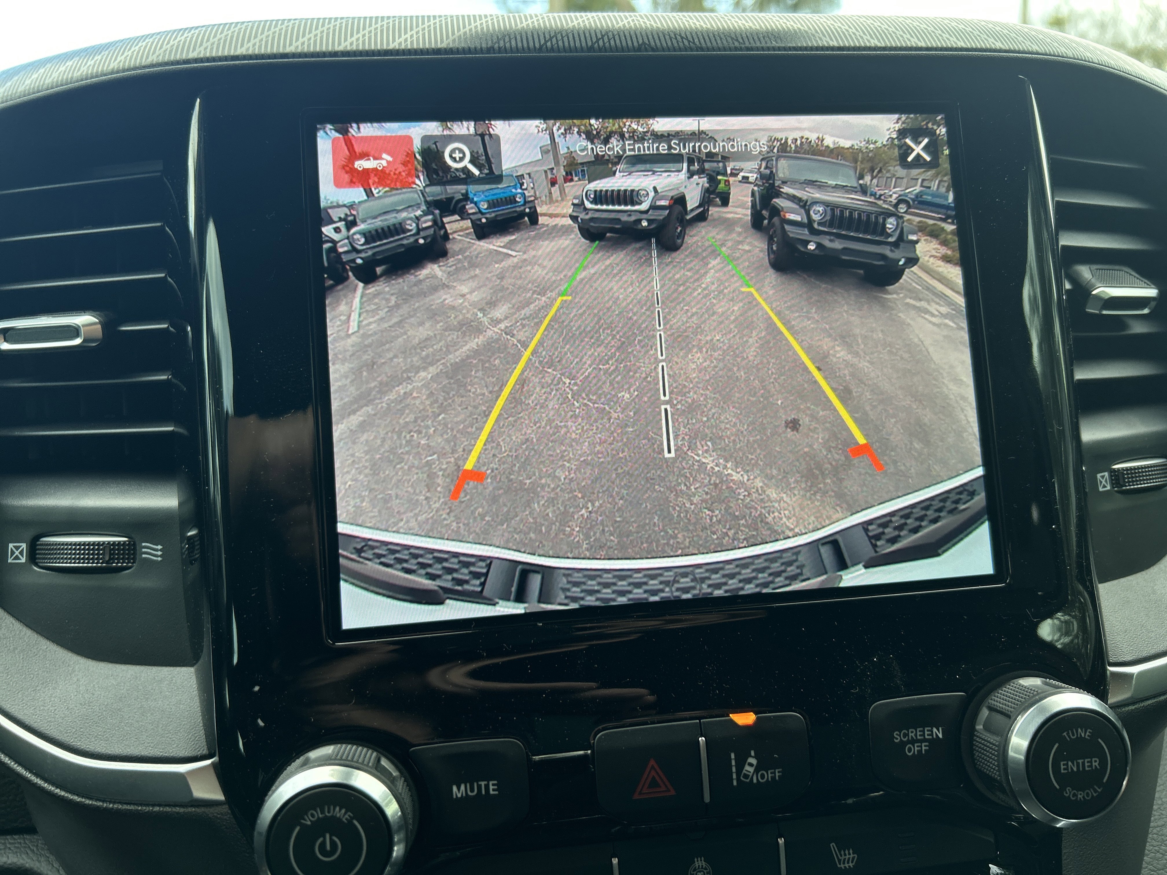 New 2026 RAM 1500 Big Horn w/ Night Edition image 32