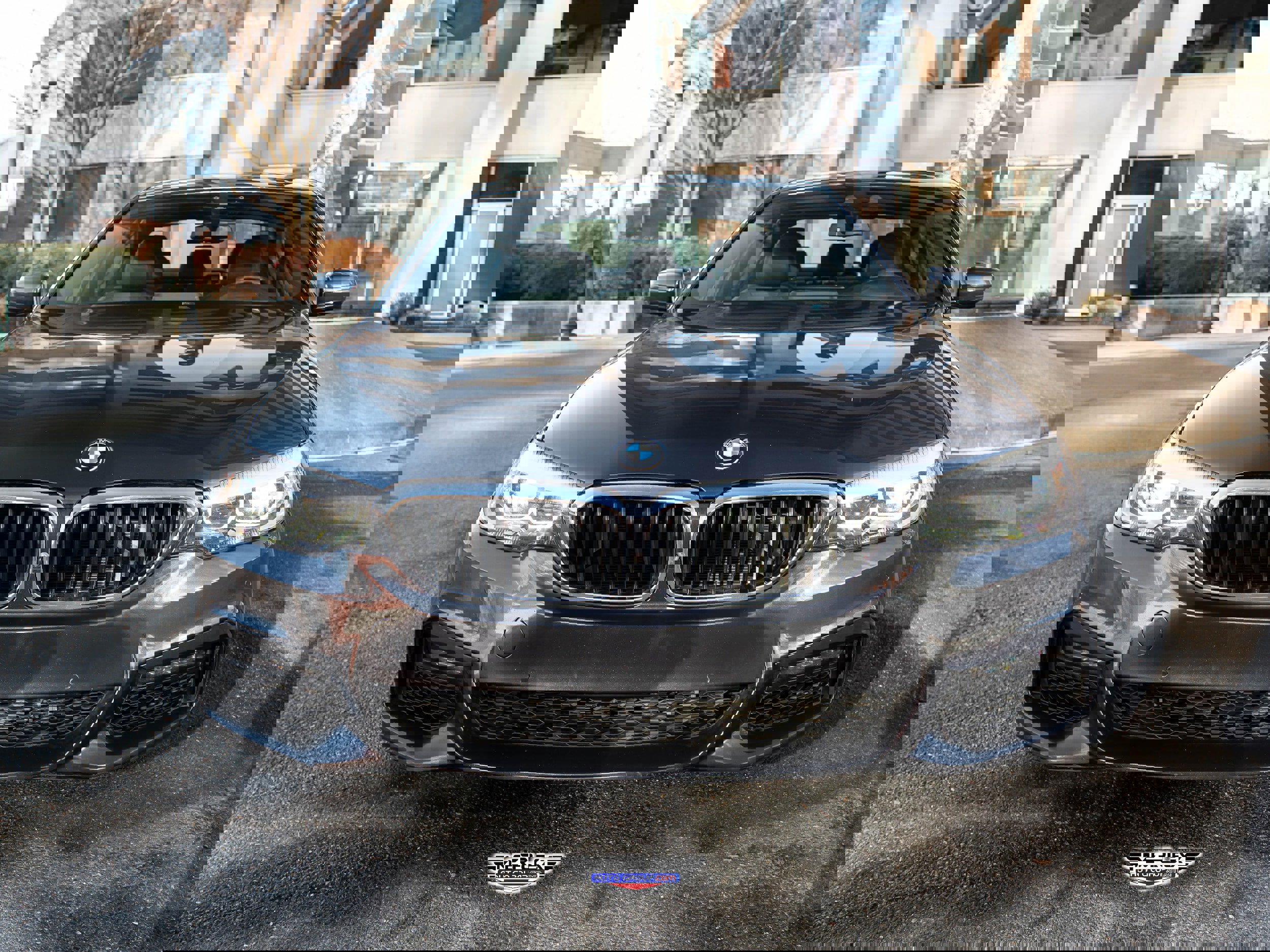 Used 2019 BMW 540i w/ M Sport Package image 2