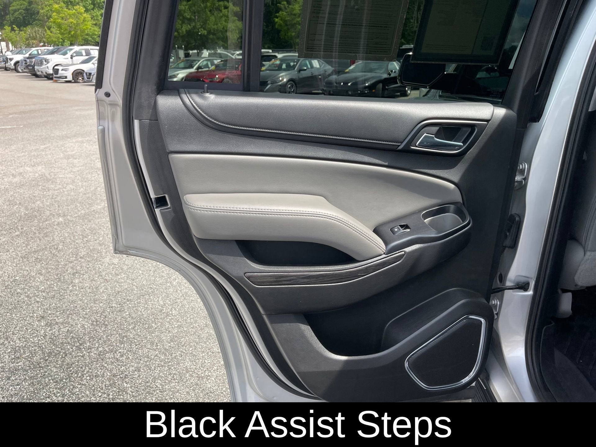 Used 2018 Chevrolet Tahoe LT RWD image 20