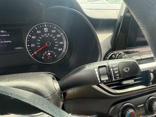 Used 2023 Kia Forte LXS image 31