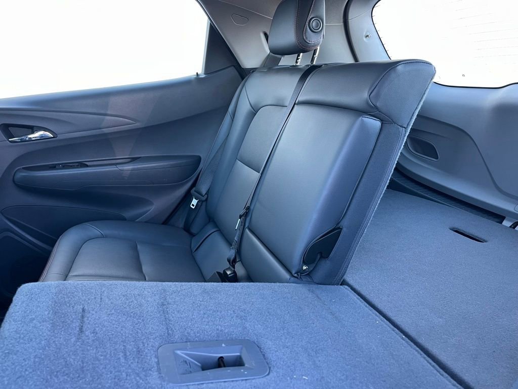 Used 2019 Chevrolet Bolt Premier w/ Infotainment Package image 26