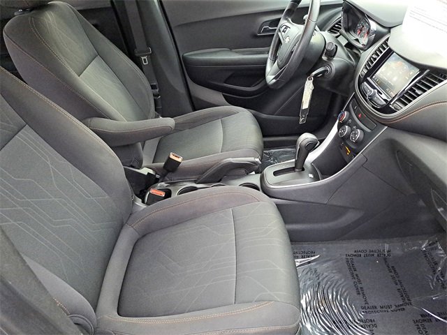 Used 2020 Chevrolet Trax LT image 23