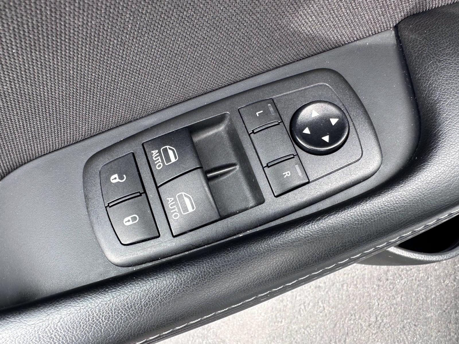 Used 2021 Dodge Challenger R/T Scat Pack RWD image 10