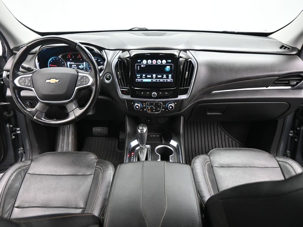 Used 2018 Chevrolet Traverse Premier image 25