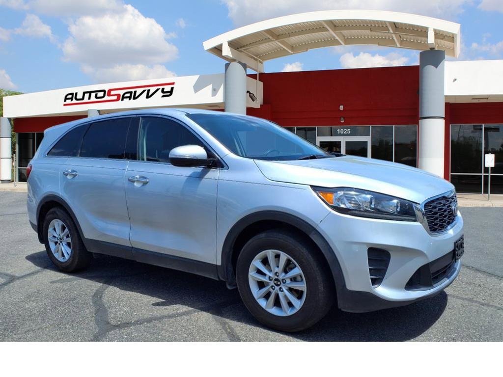 Used 2020 Kia Sorento LX image 1