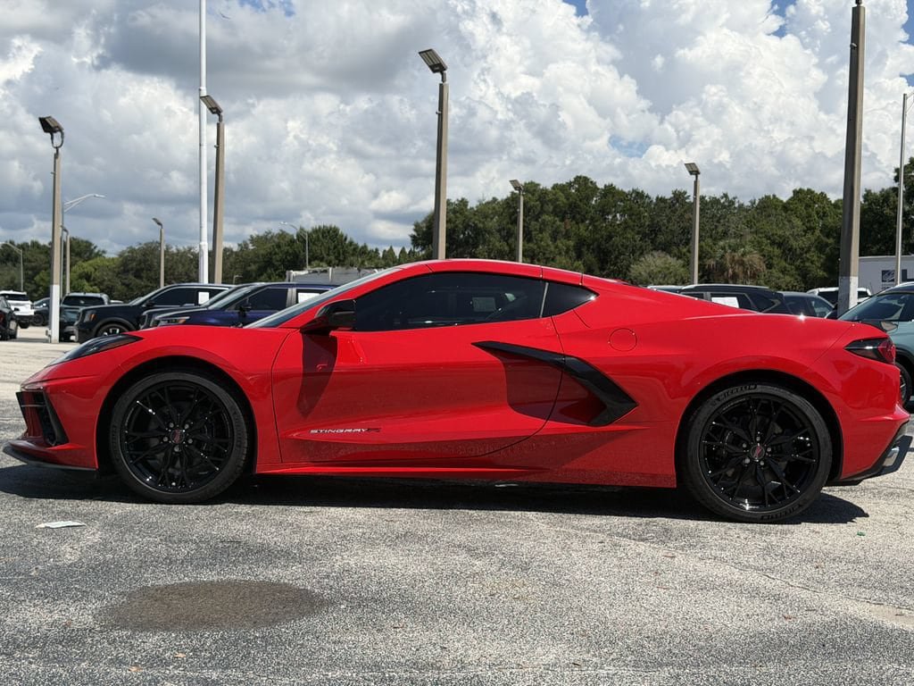 Used 2026 Chevrolet Corvette Stingray Coupe RWD image 7