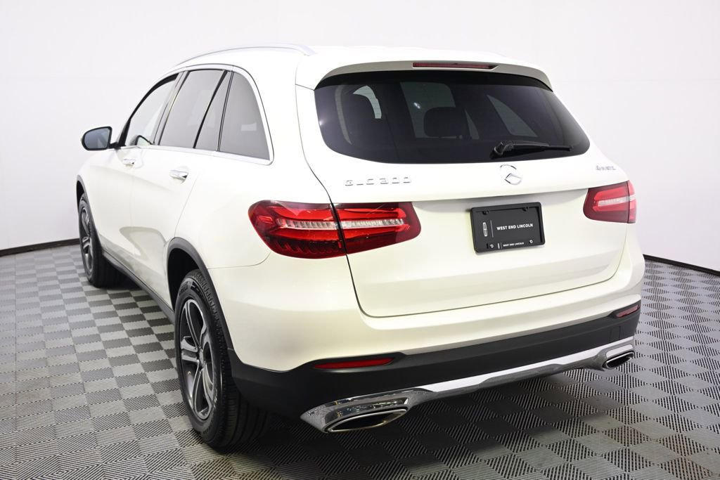Used 2016 Mercedes-Benz GLC 300 4MATIC image 4