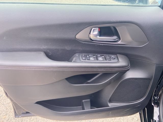 New 2026 Chrysler Voyager LX FWD image 23