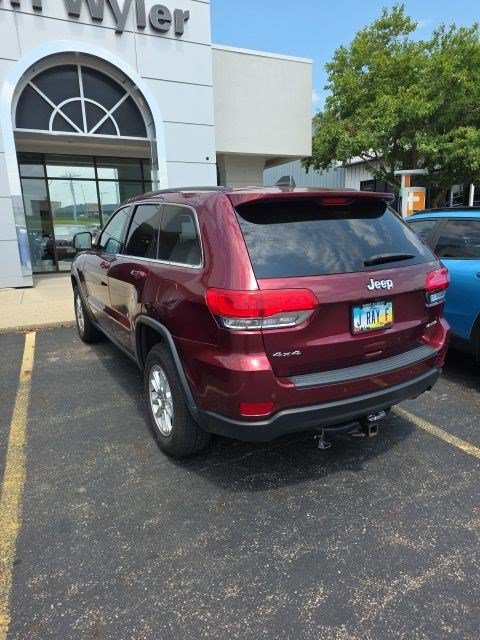Used 2018 Jeep Grand Cherokee Laredo AWD/4WD image 4