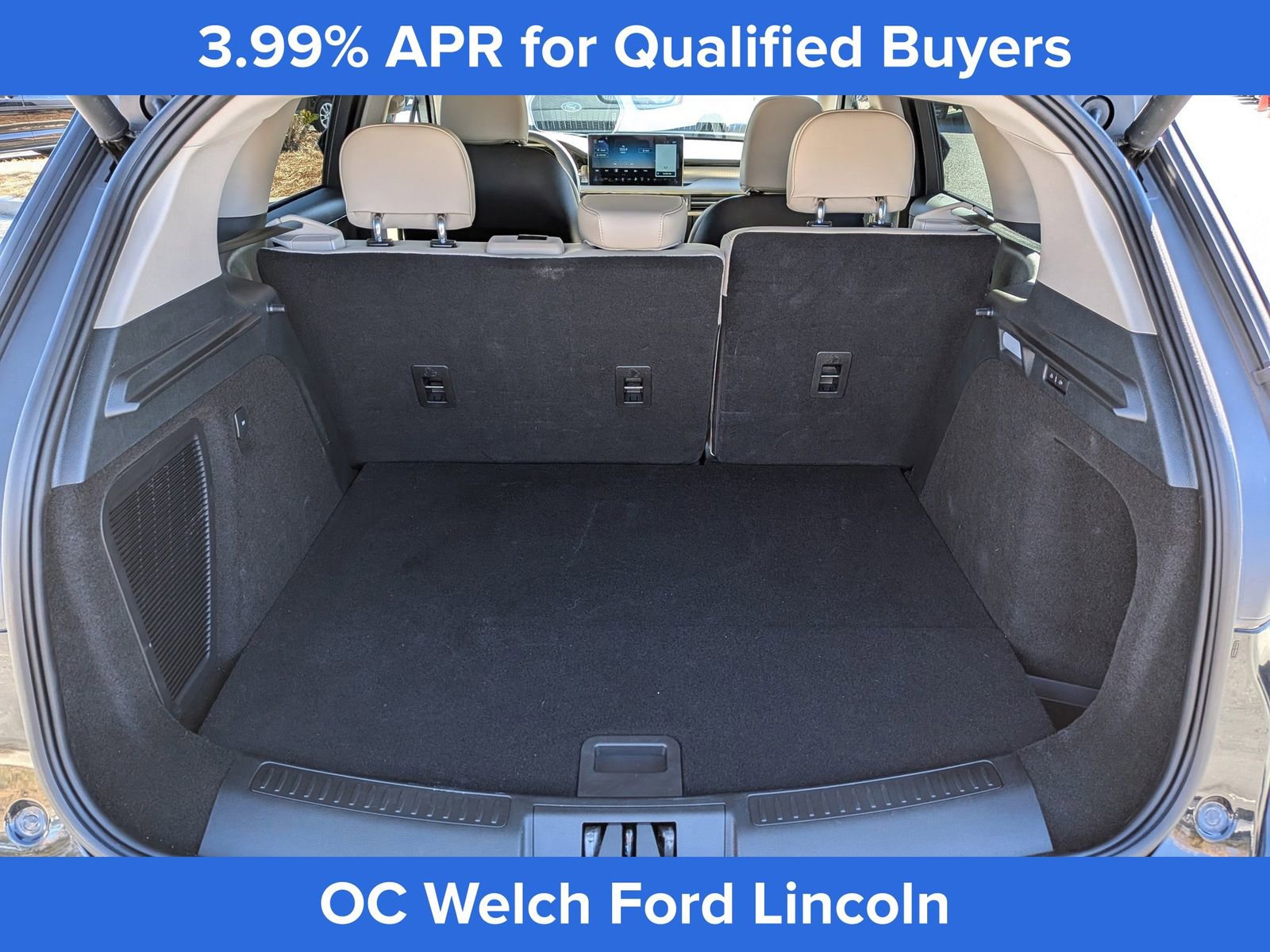 Used 2025 Lincoln Corsair FWD w/ Equipment Group 101A image 15