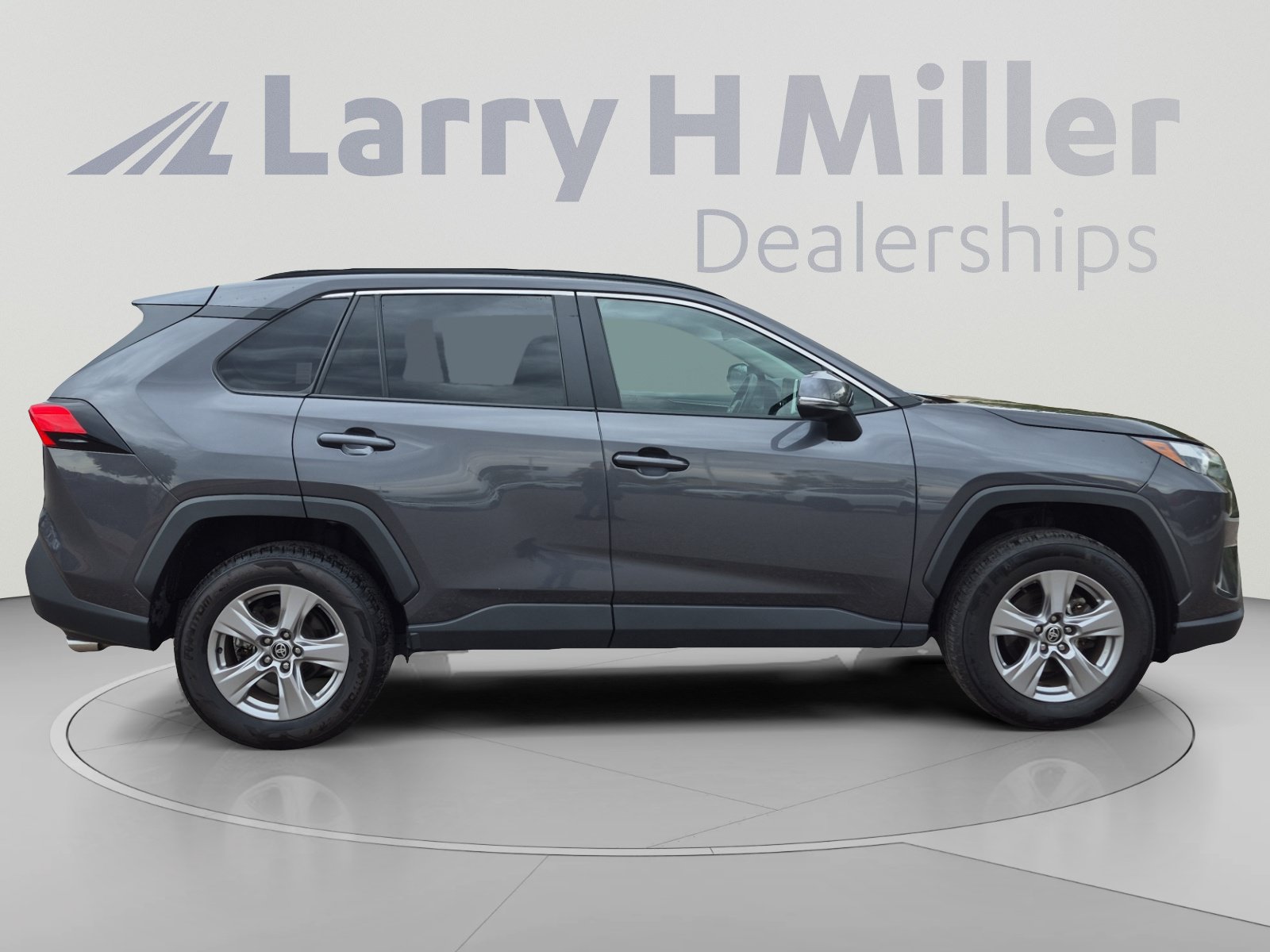 Certified 2025 Toyota RAV4 XLE AWD/4WD image 6