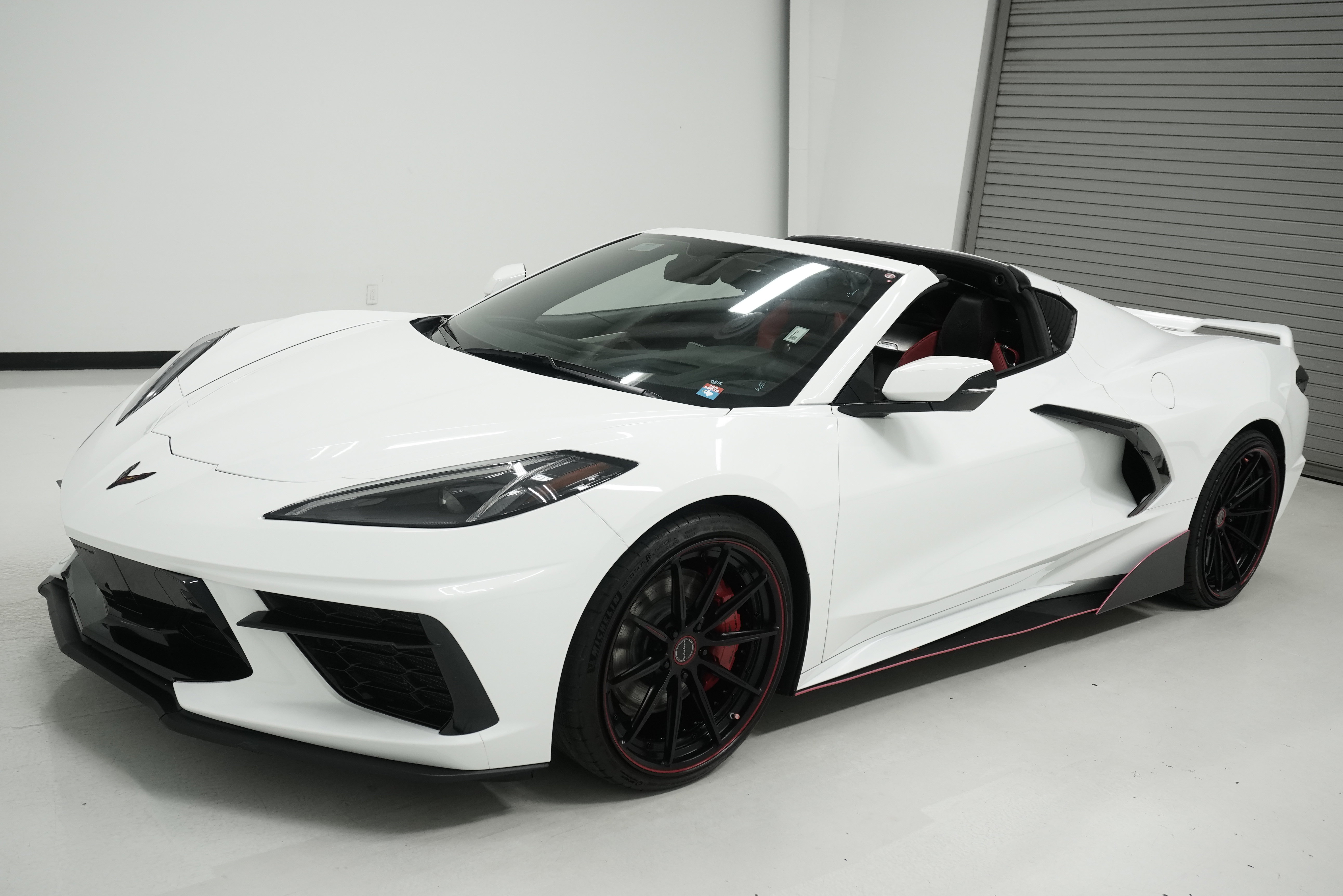 Used 2021 Chevrolet Corvette Stingray Premium Cpe w/ Z51 Performance Package image 8