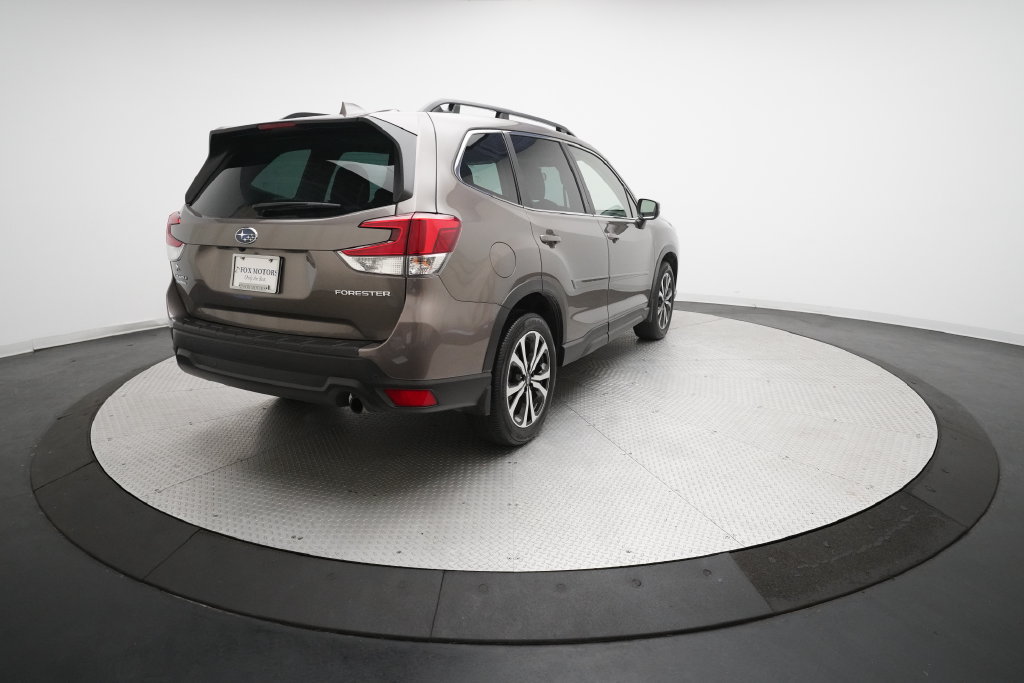 Used 2023 Subaru Forester Limited AWD/4WD image 37