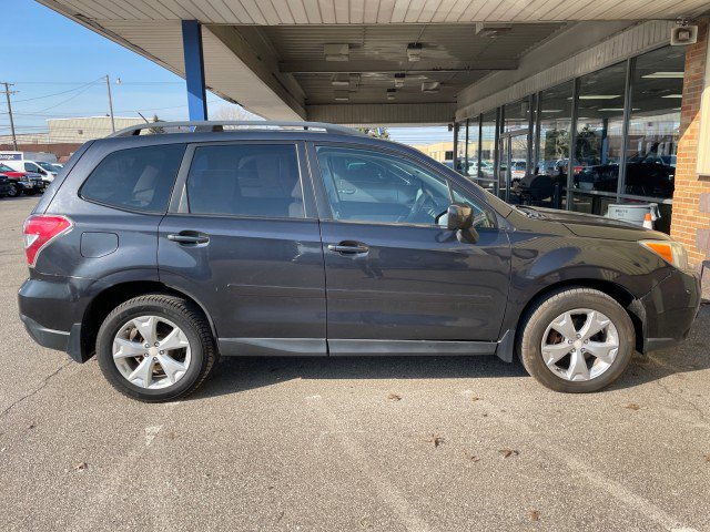 Used 2014 Subaru Forester 2.5i Premium w/ All-Weather Package image 4