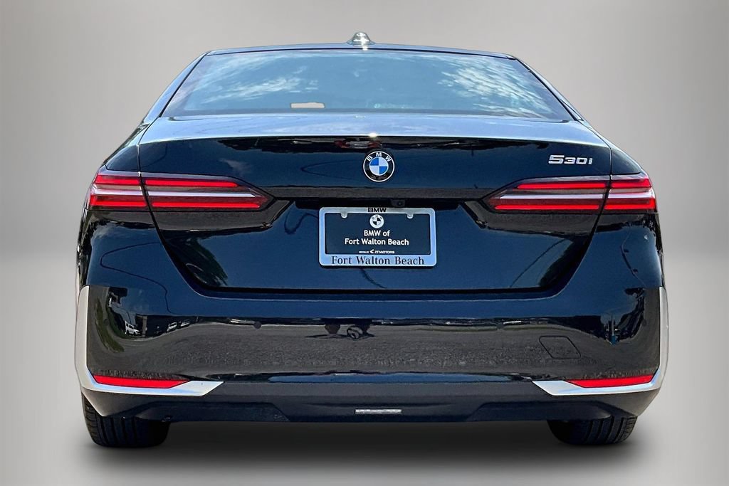 Used 2026 BMW 530i RWD image 6
