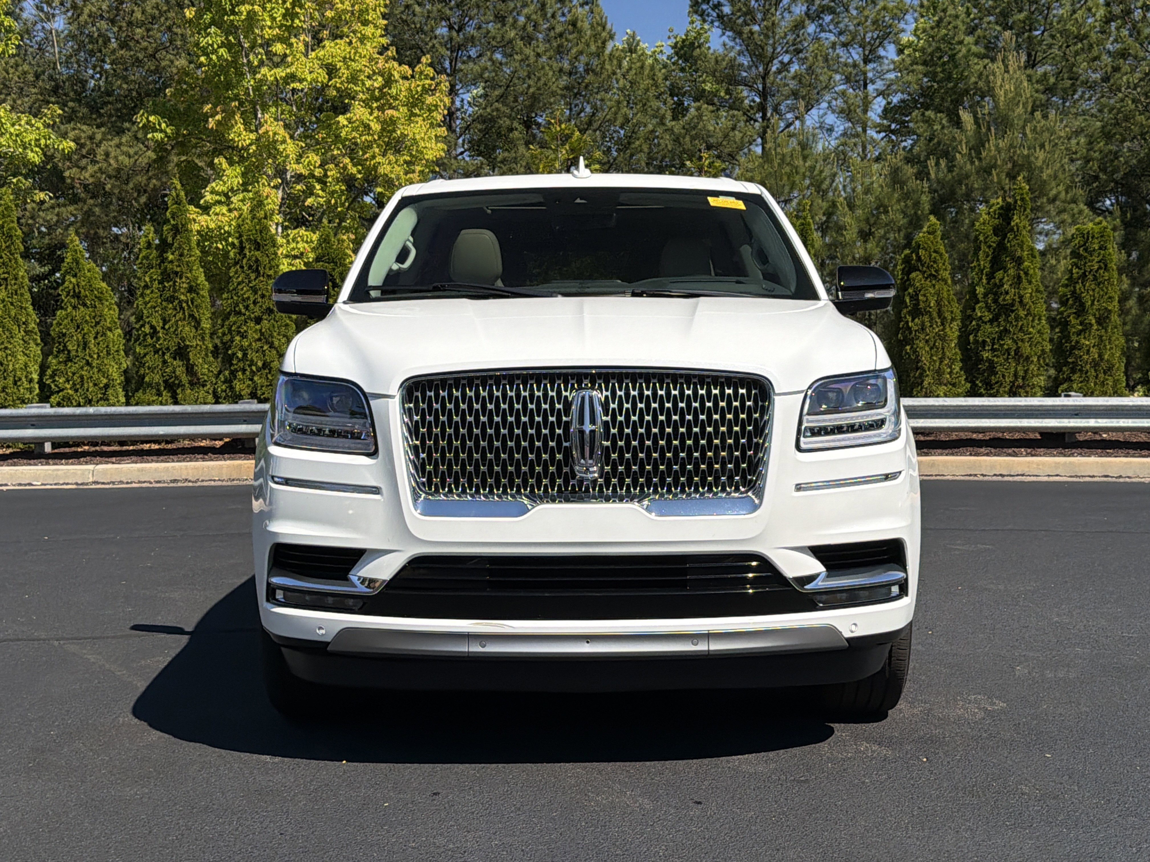 Used 2020 Lincoln Navigator L Reserve w/ Luxury Package RWD image 6