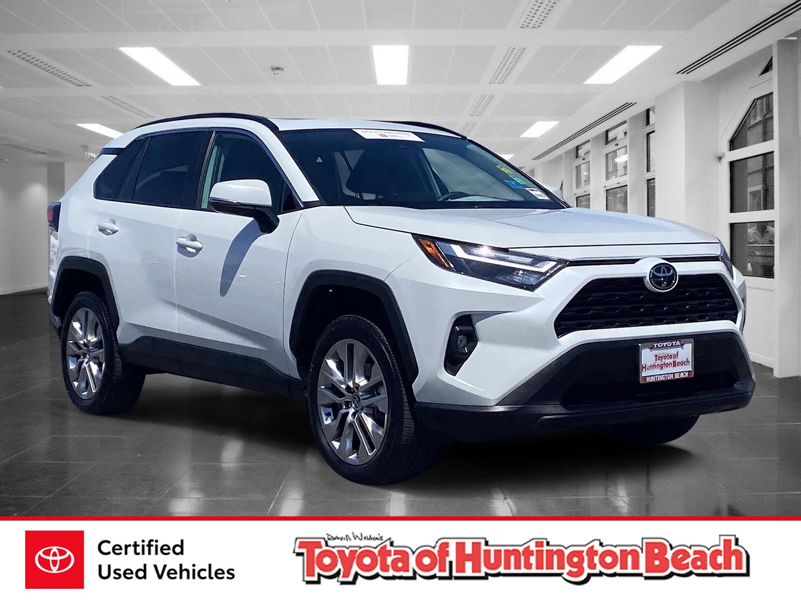 Used 2025 Toyota RAV4 XLE Premium AWD/4WD image 1