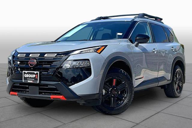 Certified 2025 Nissan Rogue SV AWD/4WD image 1