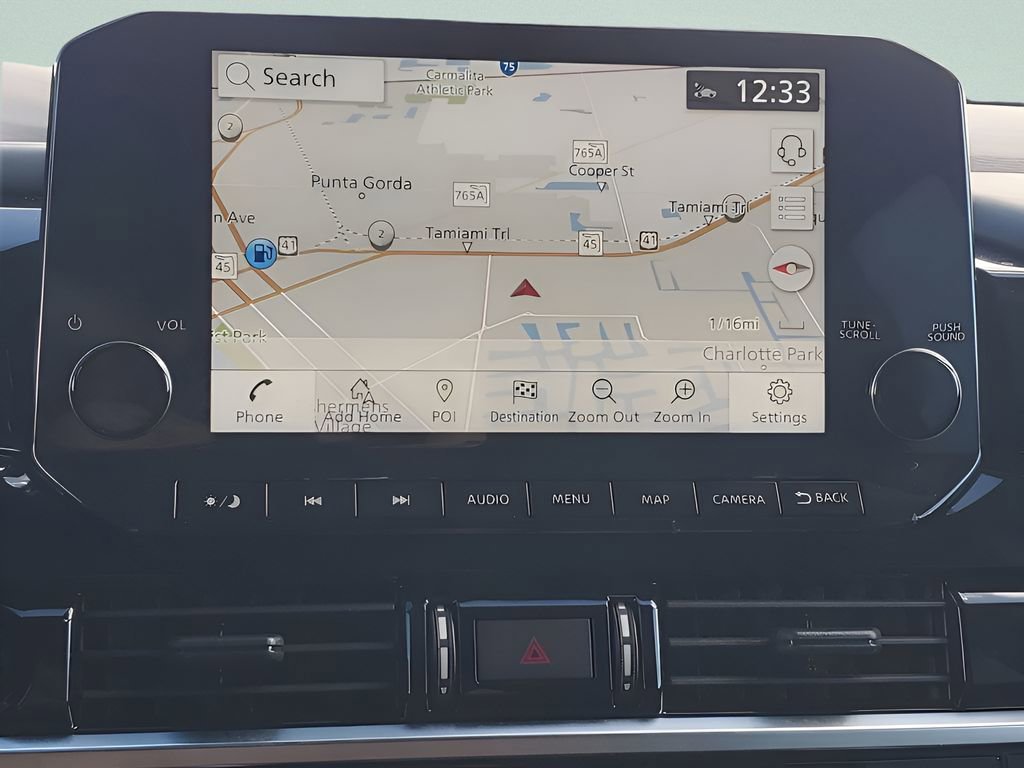 Used 2025 Nissan Pathfinder SL image 31