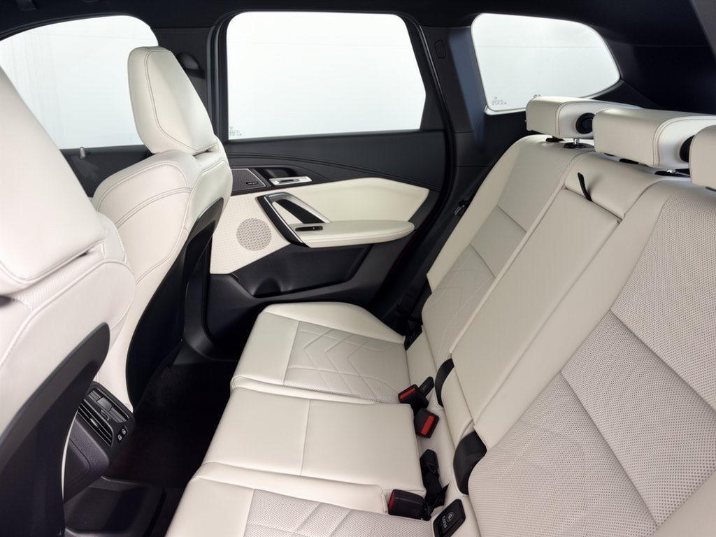 New 2027 BMW X1 xDrive28i w/ Technology Package AWD/4WD image 25