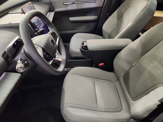 New 2026 Volvo EX30 Cross Country Ultra w/ Protection Package Premier image 14