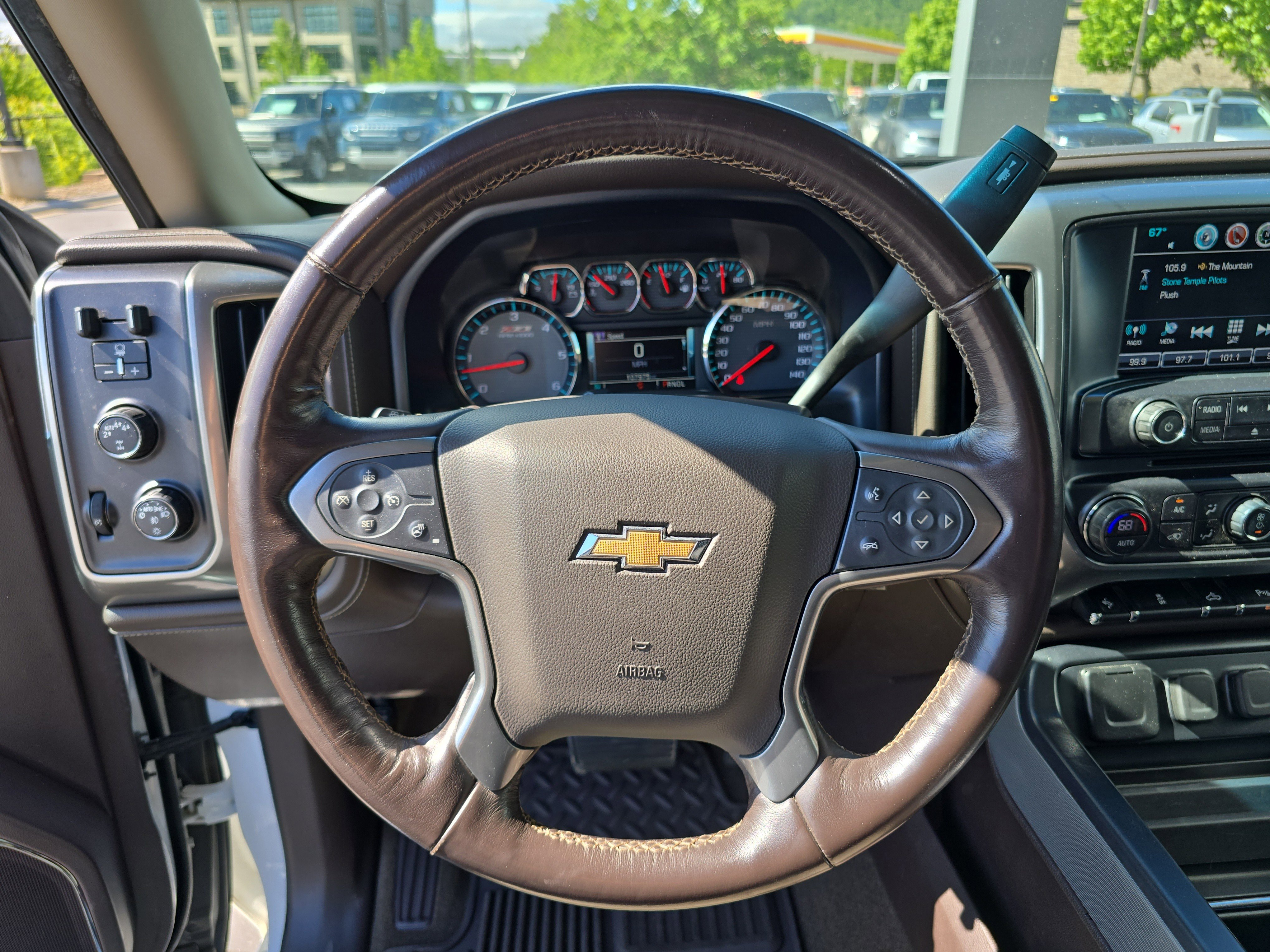 Used 2018 Chevrolet Silverado 1500 LTZ Z71 w/ LTZ Plus Package AWD/4WD image 29