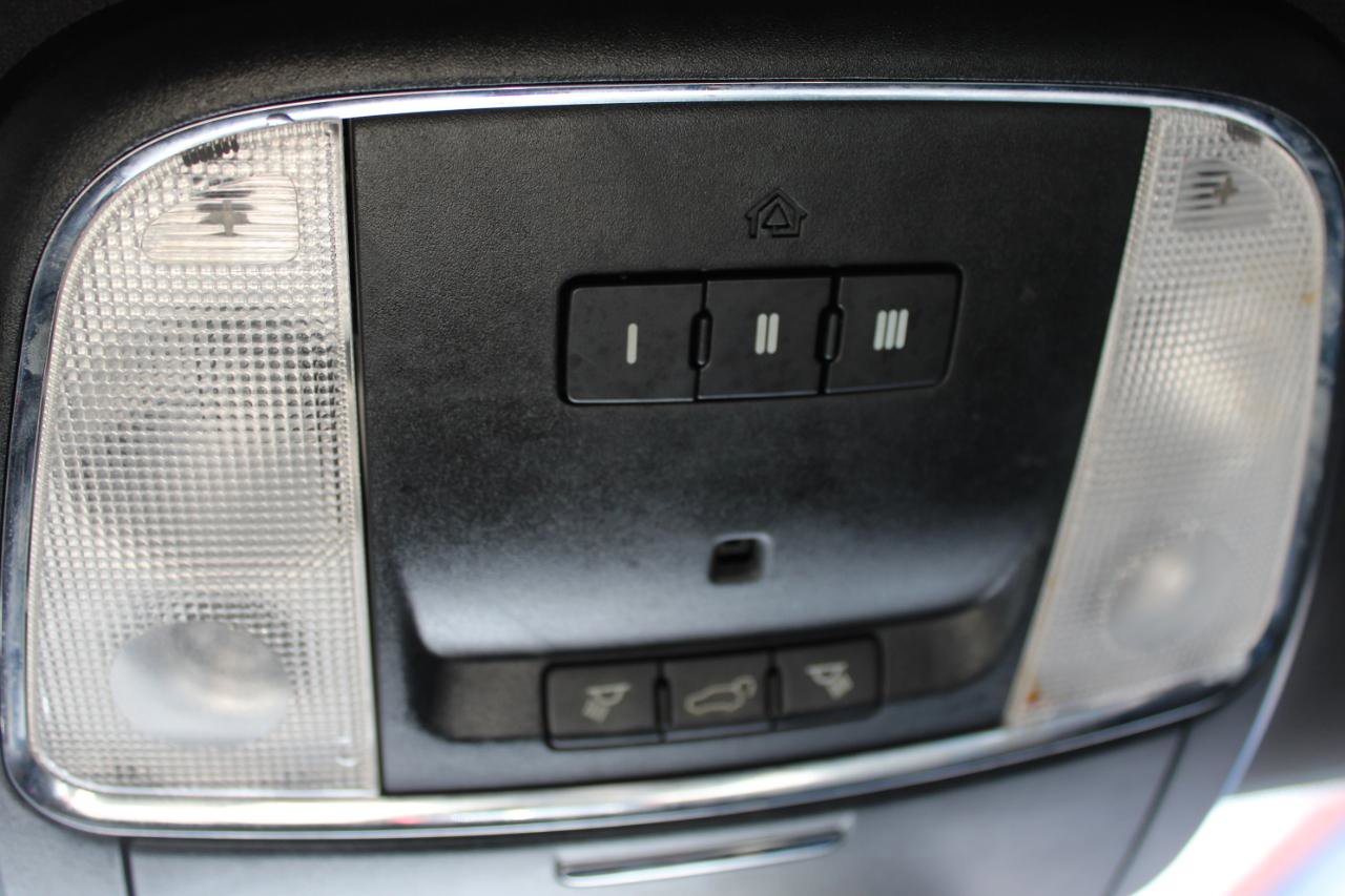 Used 2018 Dodge Durango R/T w/ Blacktop Package image 41