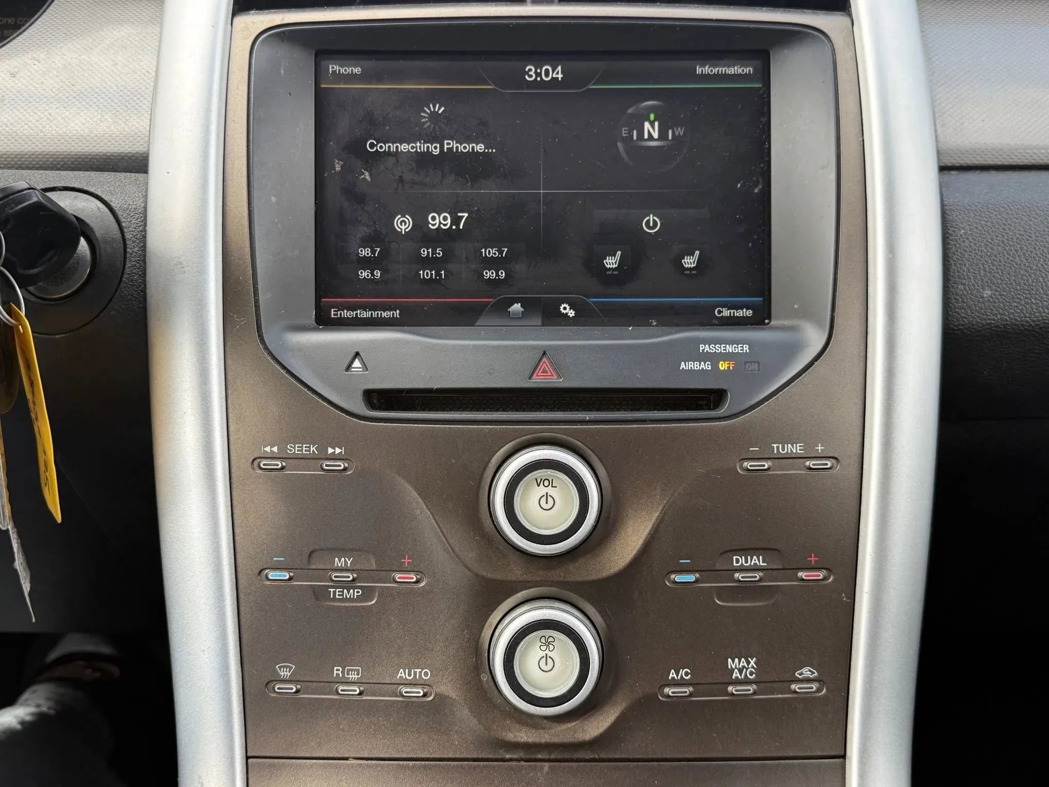 Used 2011 Ford Edge SEL w/ 202A Rapid Spec Order Code image 26