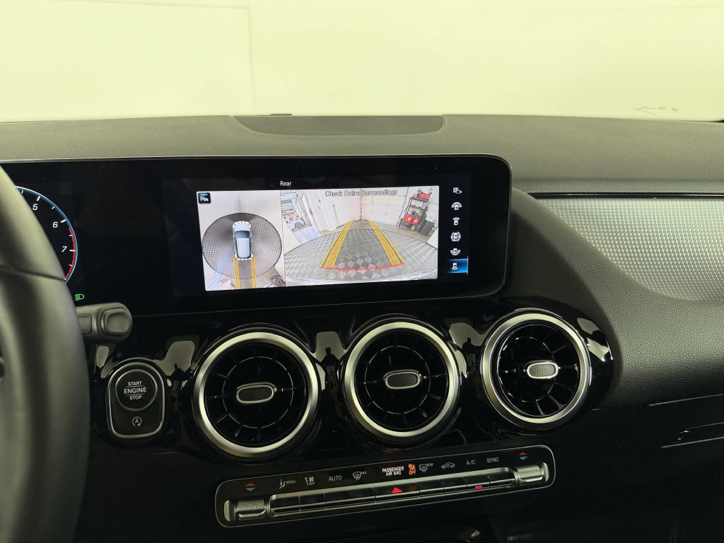 Used 2022 Mercedes-Benz GLA 250 4MATIC image 44