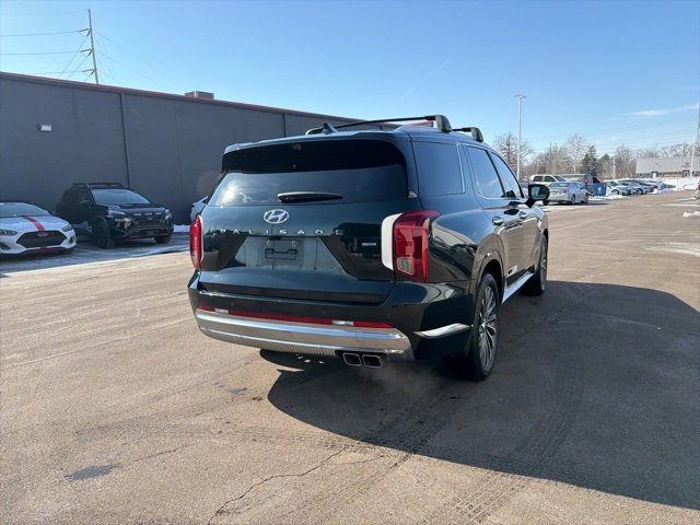 Used 2024 Hyundai Palisade Calligraphy image 10