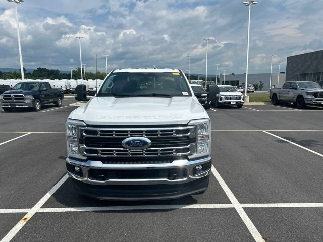 Used 2025 Ford F350 XLT AWD/4WD image 8